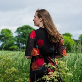 Beth Malcolm: Folkmosis image