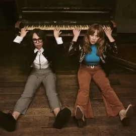 Flo and Joan: With Feeling image