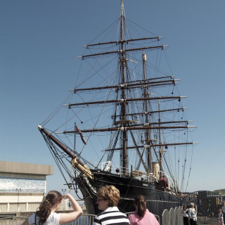 Visit the RRS Discovery (2012) image