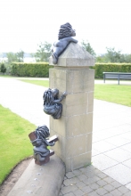 Lemmings statues