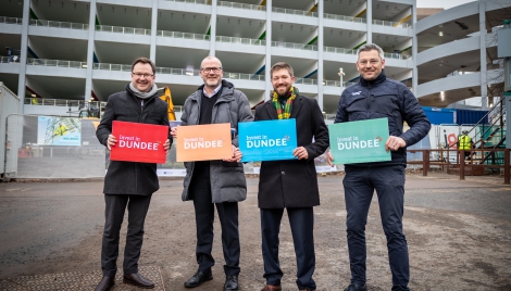 Minister Sees Progress at Green Transport Hub Image