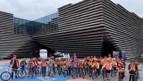 Dundee Pupils Hit the Pedal Image