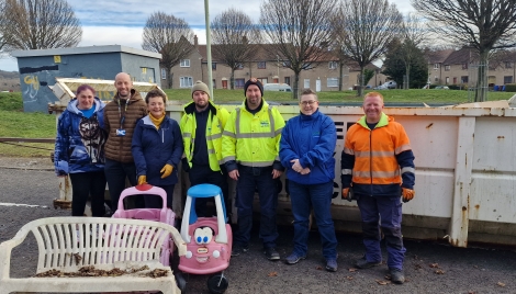 Community Clean-Up takes place in Strathmartine Image