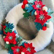 Felted Christmas Wreaths with Syrah Jay image